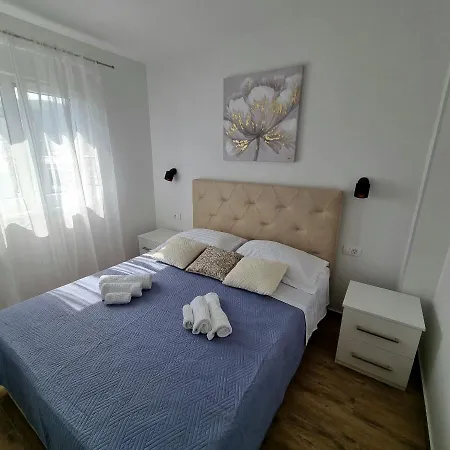 Happiness * Трогир