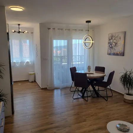 Happiness Апартаменты Трогир