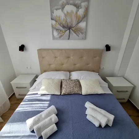 Apartament Happiness