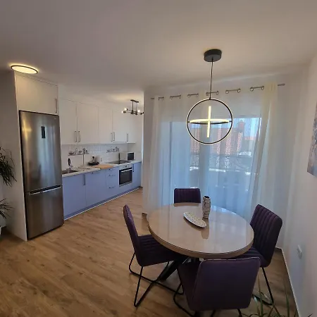 Apartament Happiness